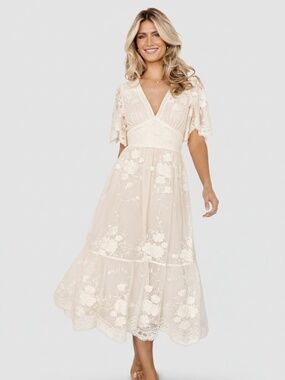 Baltic Born Clarisa Lace Midi Dress | Vintage Cream Size XLXL